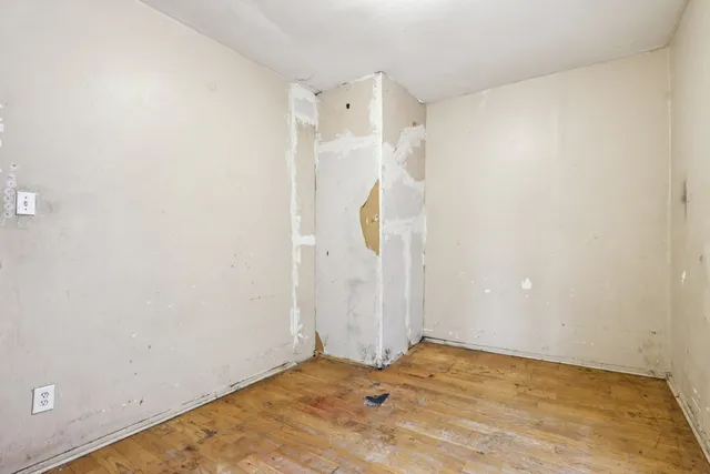 a view of a room with an empty space