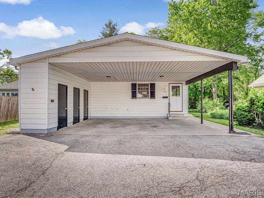 1406 Prospect Street Belleville, IL 62221 - Photo 2 of 25 Gallery Image 2