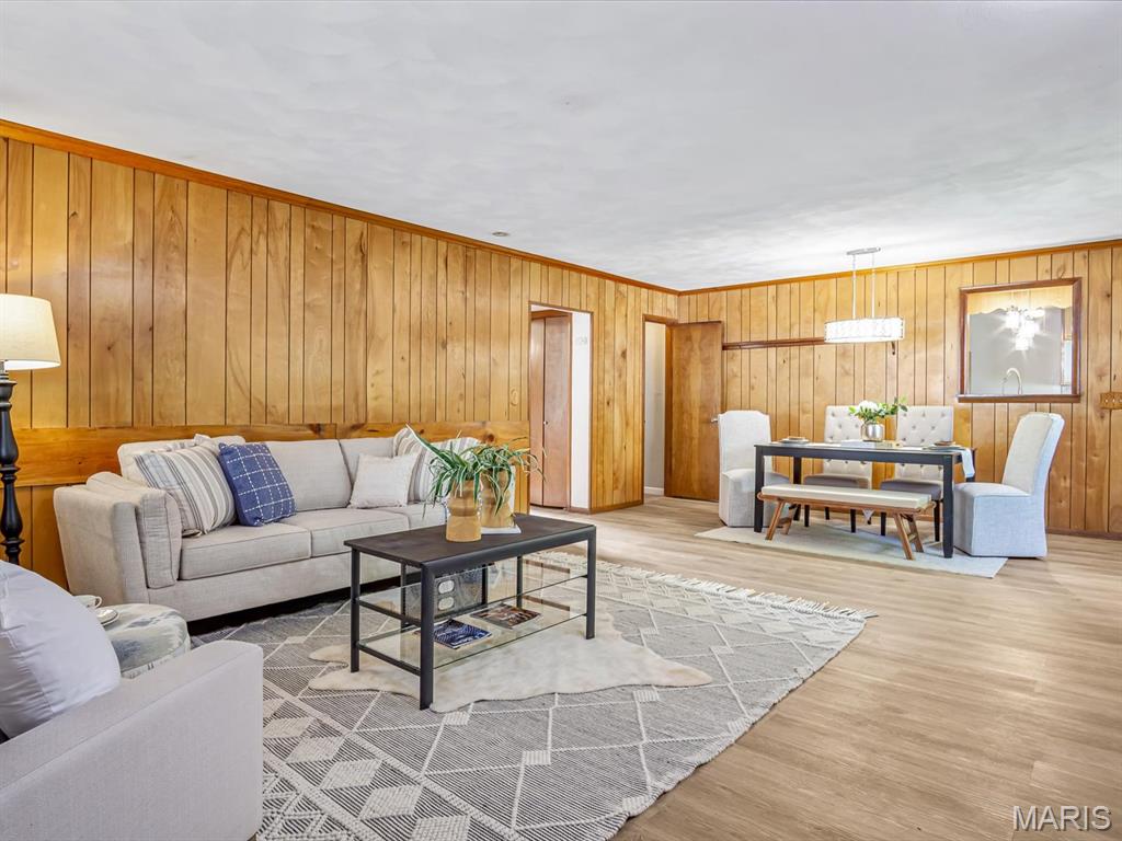 1406 Prospect Street Belleville, IL 62221 - Photo 5 of 25 Gallery Image 5