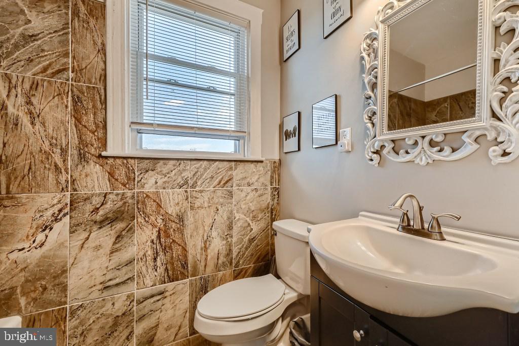 3453 Juneway Baltimore, MD 21213 - Photo 16 of 27 Gallery Image 16