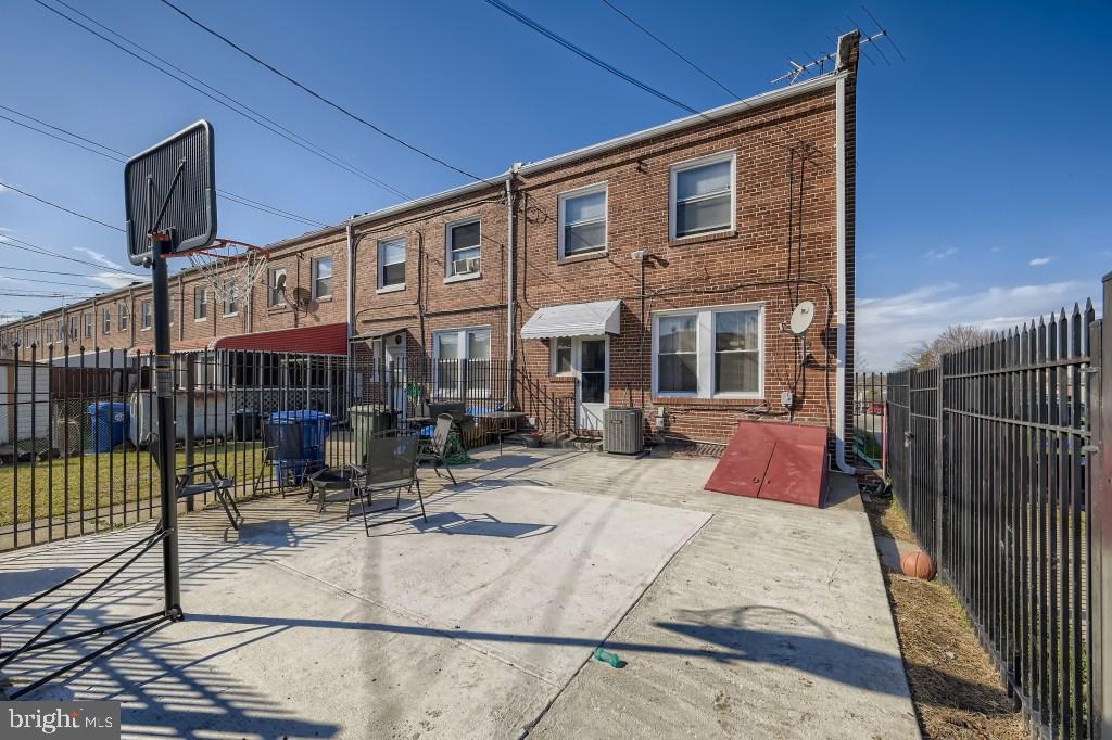 3453 Juneway Baltimore, MD 21213 - Photo 25 of 27 Gallery Image 25