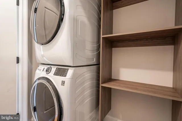 $299,999 | 2703 Maya Lane, Unit A53, Philadelphia, PA 19131