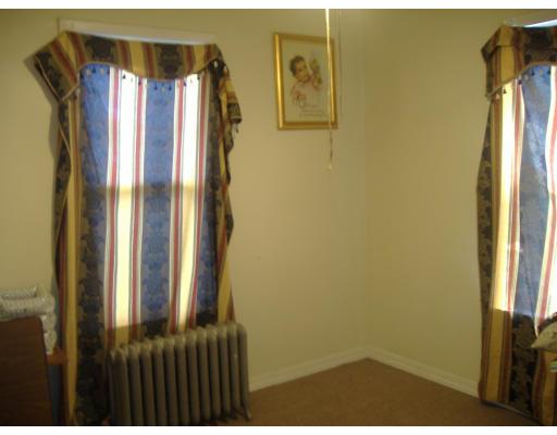 15 Wilton Street Springfield, MA 01109 - Photo 8 of 13 Gallery Image 8