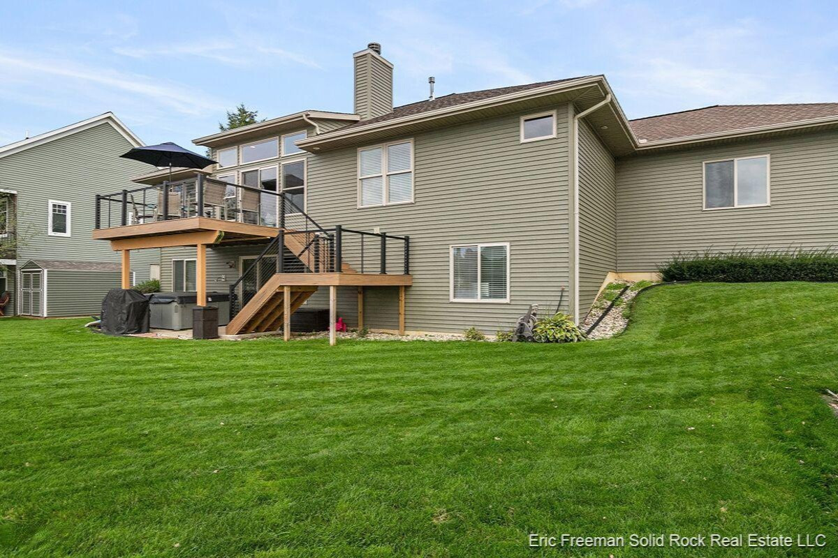 2662 Fillmore Street Jenison, MI 49428 - Photo 25 of 44 6SXw7eqA
