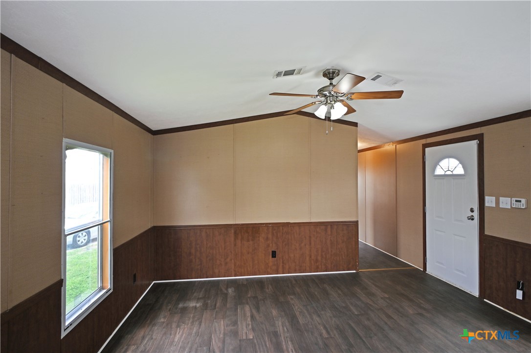 1339 Wald Road, Unit 33 New Braunfels, TX 78132 - Photo 3 of 27
