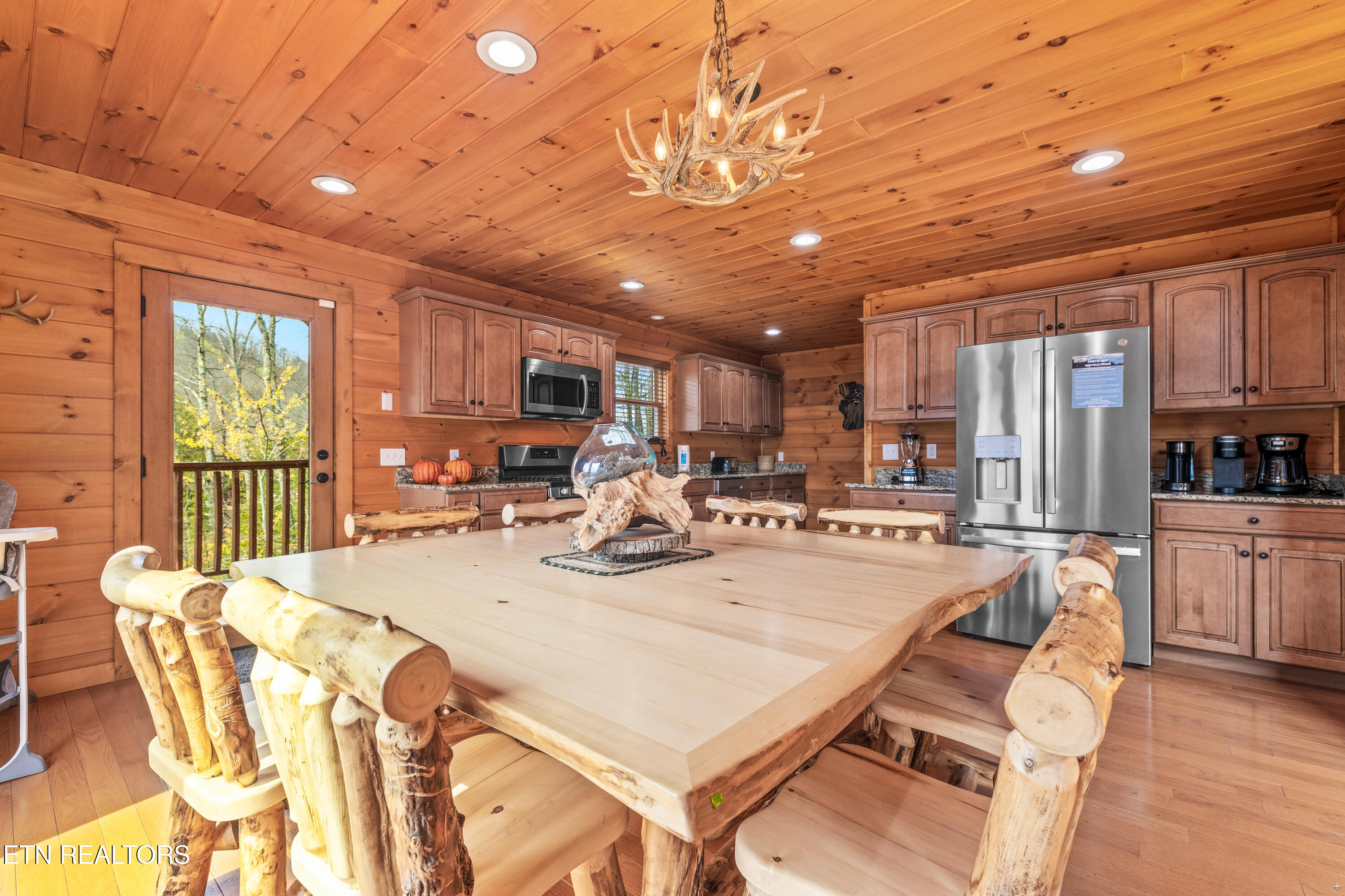 1845 Pinestand Ridge Way Sevierville, TN 37862 - Photo 12 of 53 Positive Perceptions-8