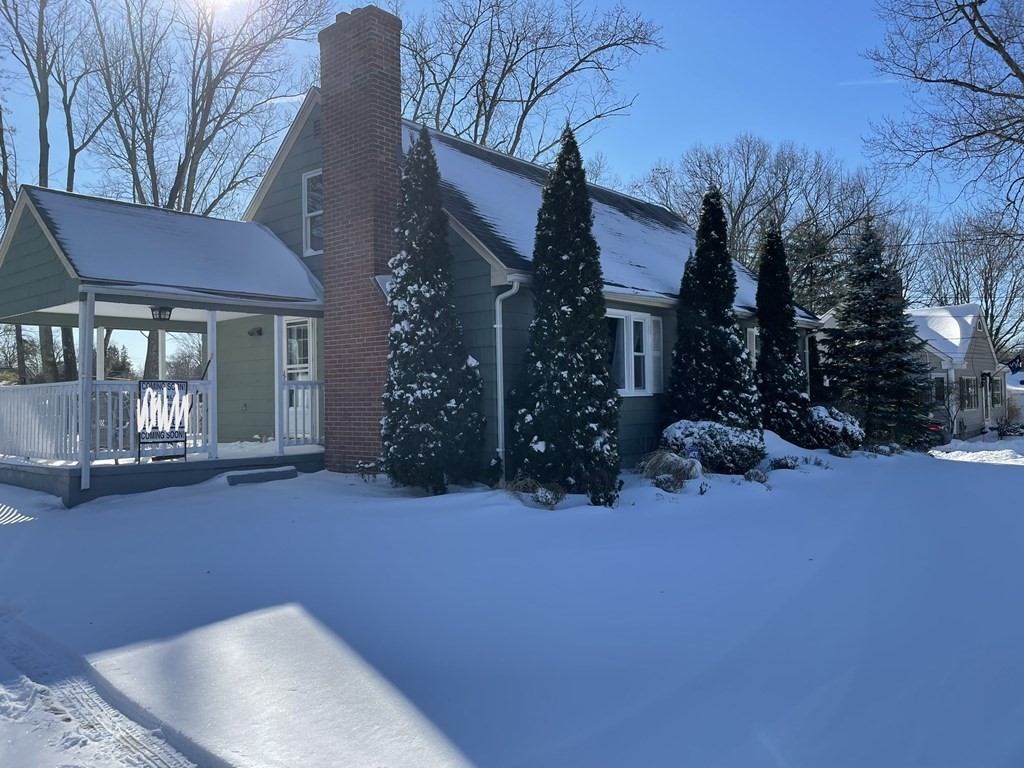75 Prouty Street Springfield, MA 01119 - Photo 2 of 37