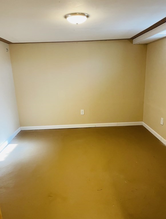 75 Prouty Street Springfield, MA 01119 - Photo 27 of 37
