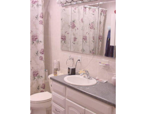 16 Edgewood Street Three Rivers, MA 01080 - Photo 3 of 3