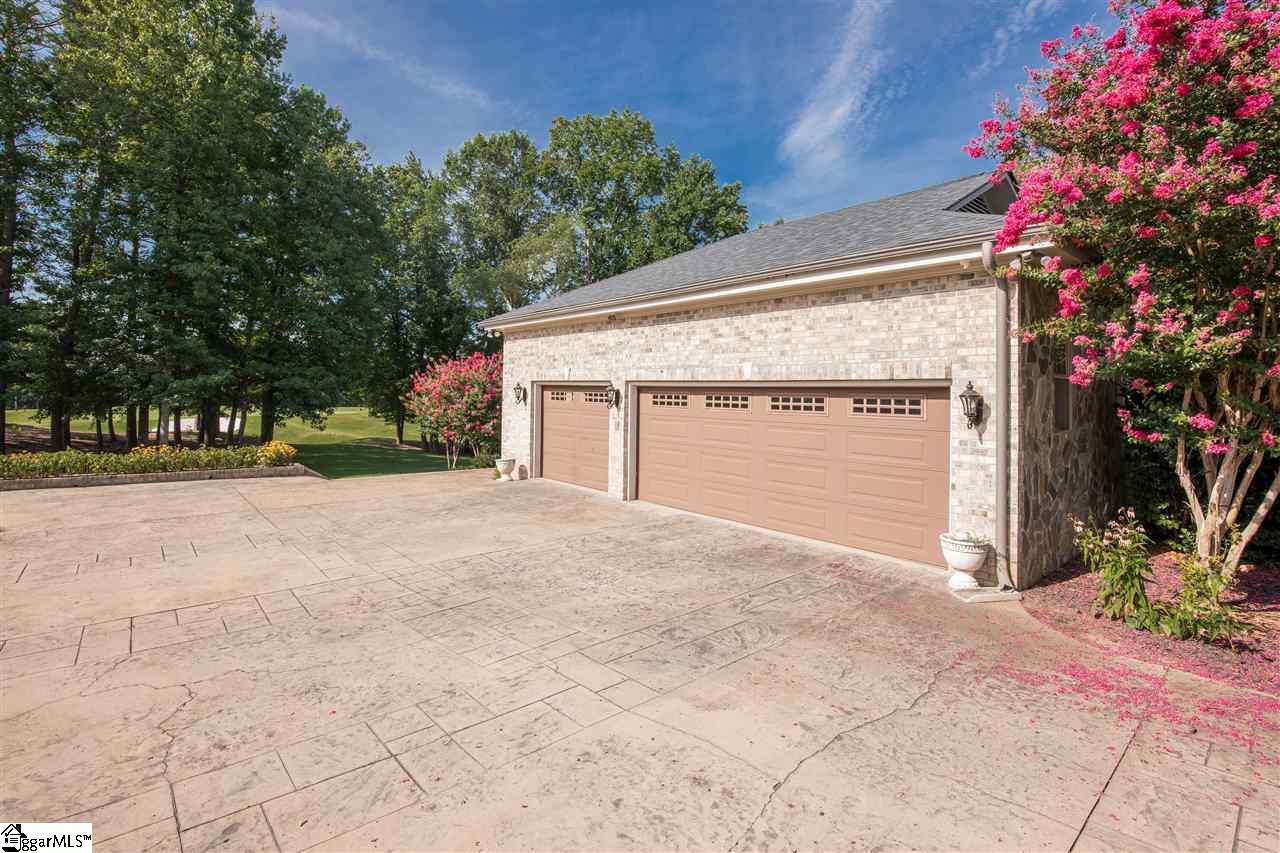 4 Rugosa Way Greer, SC 29650 - Photo 3 of 35 Gallery Image 3