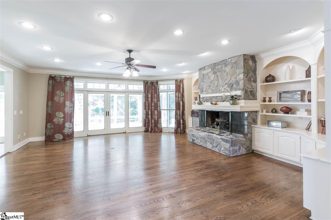 4 Rugosa Way Greer, SC 29650 - Photo 8 of 35 Gallery Image 8