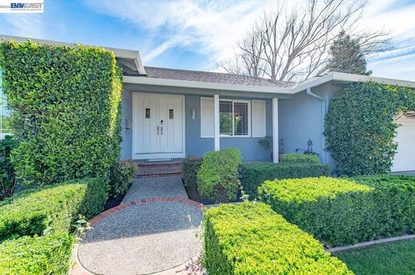 $1,949,888 | 2140 Tanager Court, Pleasanton, CA 94566