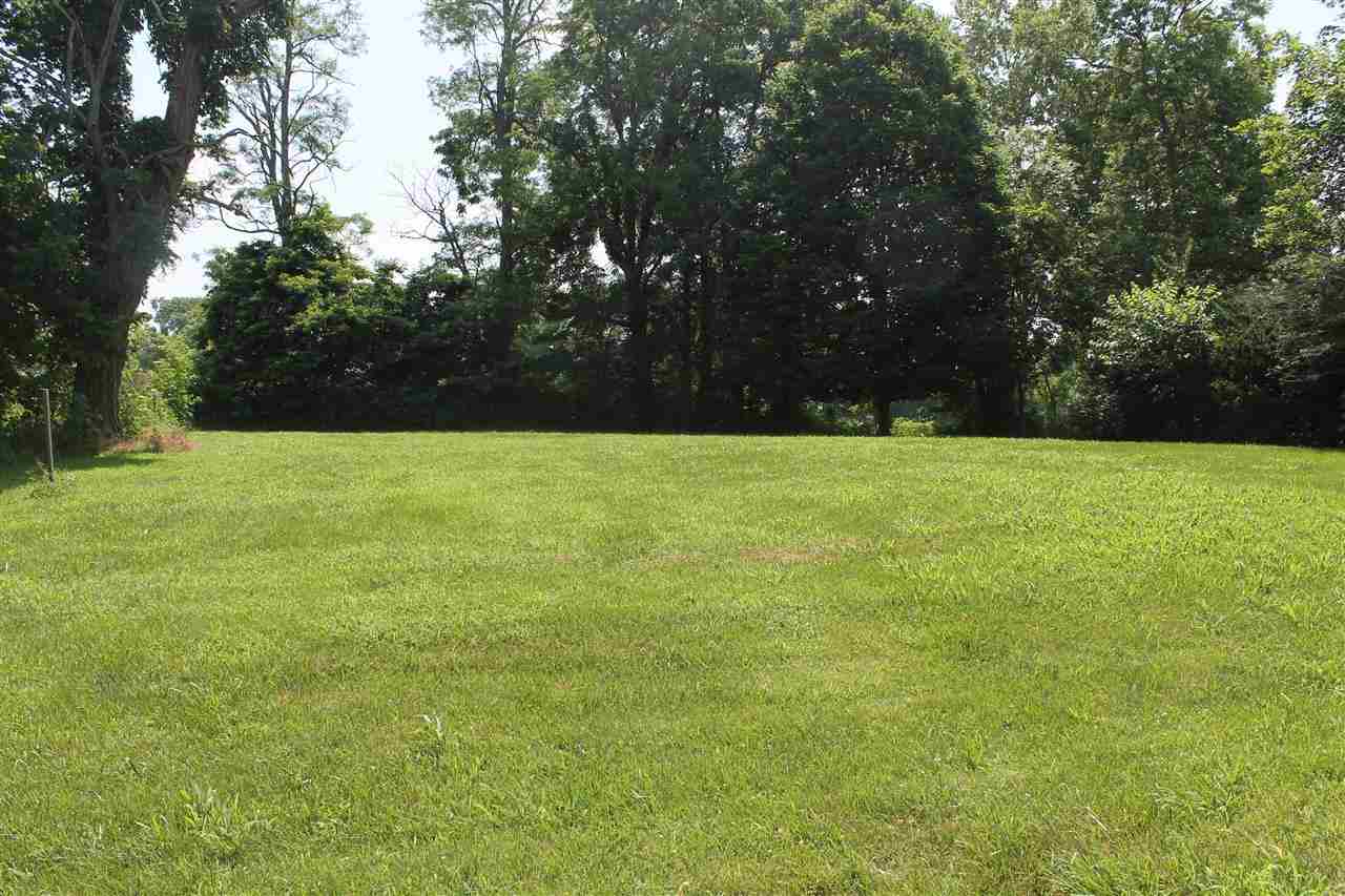240 Maple Leaf Road Bedford, IN 47421 - Photo 8 of 25