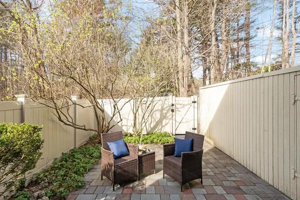 $349,900 | 701 Windsor Drive North, Unit 701, Framingham, MA 01701