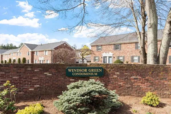 $349,900 | 701 Windsor Drive North, Unit 701, Framingham, MA 01701