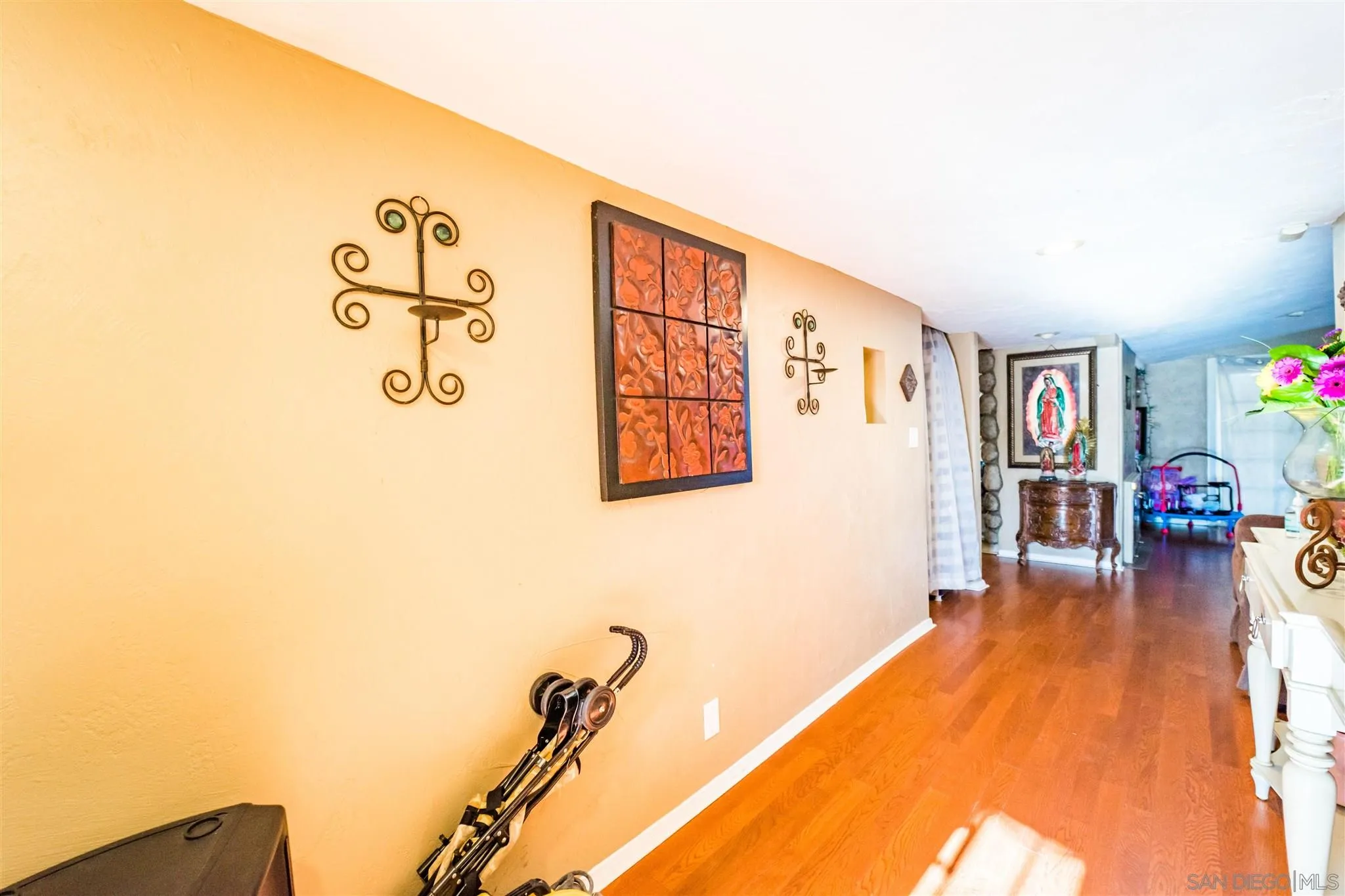 14149 Frame Road Poway, CA 92064 - Photo 5 of 28 a view of a livingroom with furniture and toys