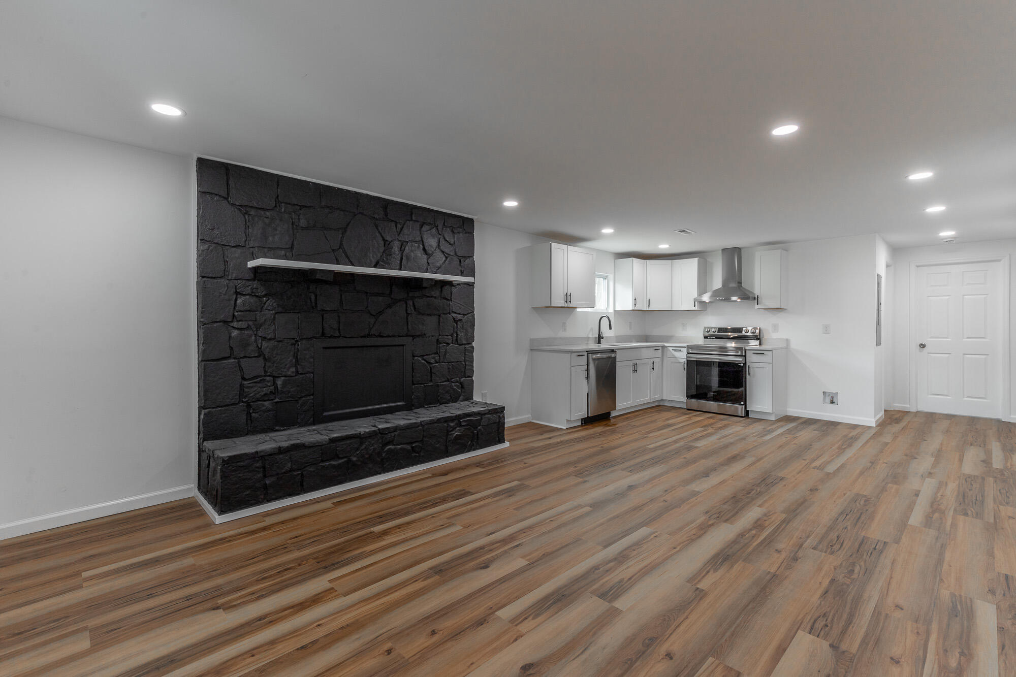 804 West Main Street LaFayette, GA 30728 - Photo 14 of 41 804 West Main Street HD-2