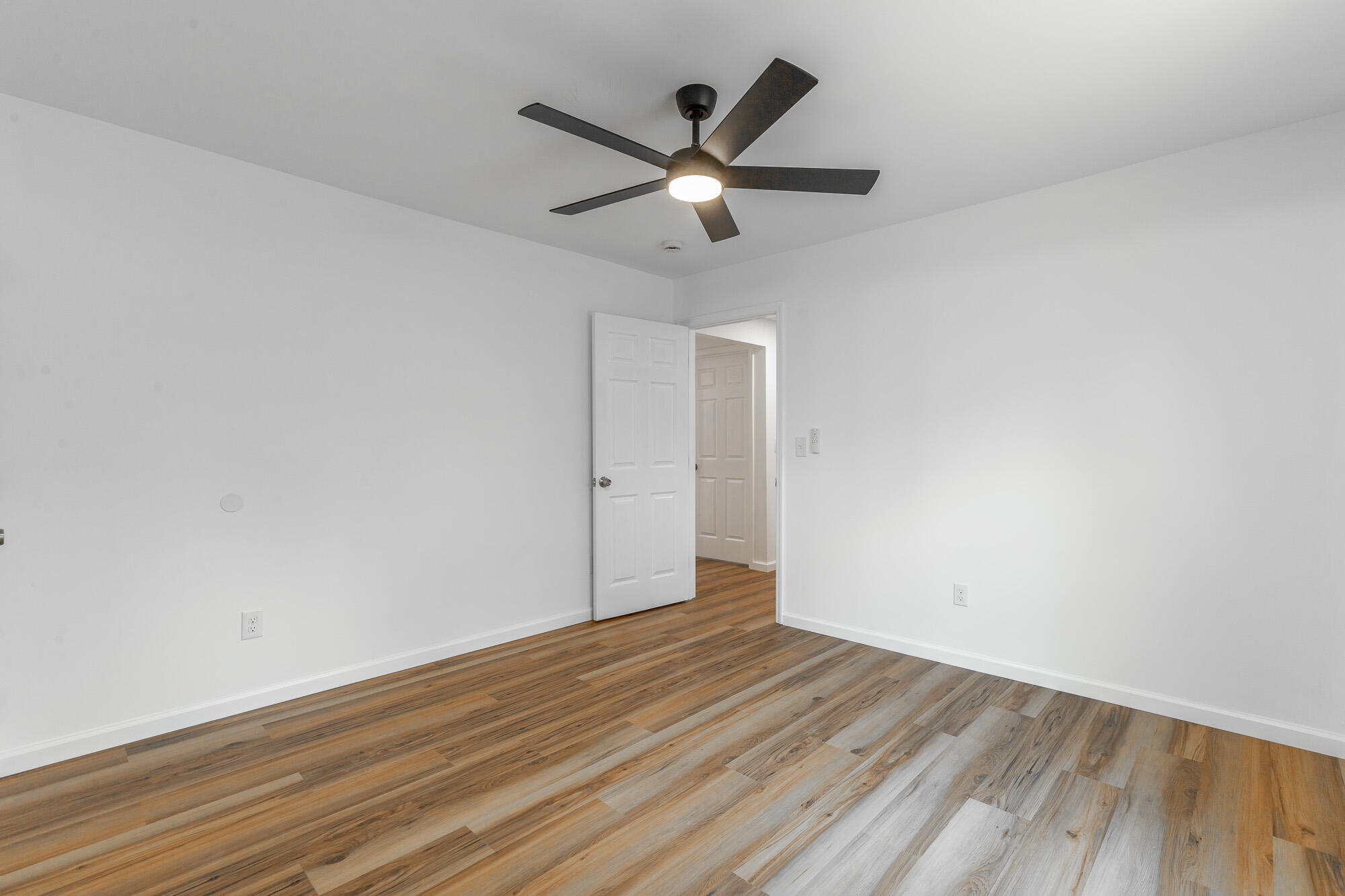 804 West Main Street LaFayette, GA 30728 - Photo 34 of 41 804 West Main Street HD-22