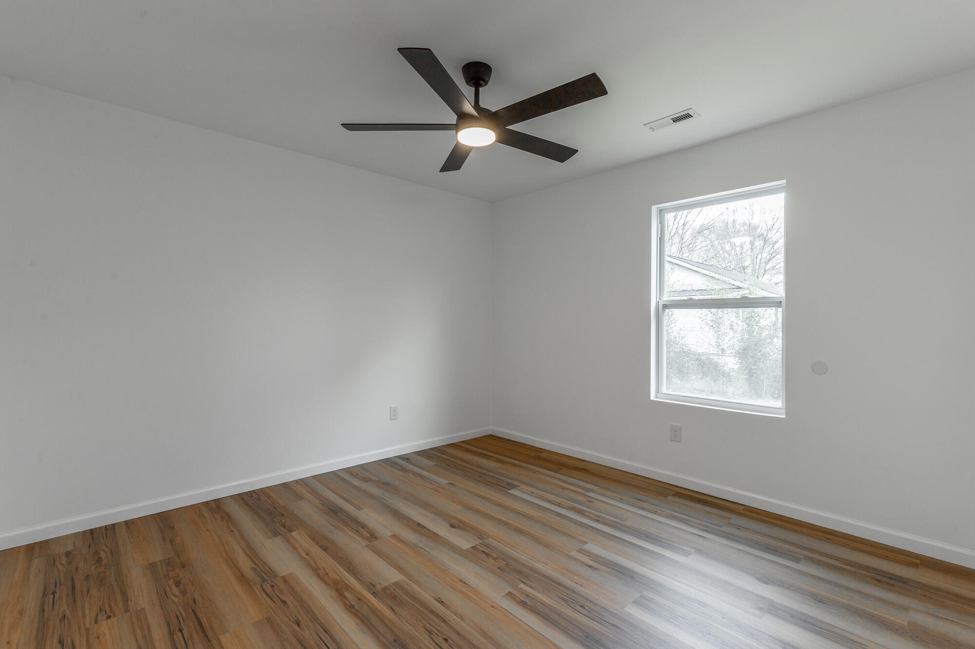 804 West Main Street LaFayette, GA 30728 - Photo 38 of 41 804 West Main Street HD-26