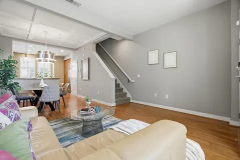 $968,888 | 131 Cahill Park Drive, San Jose, CA 95126
