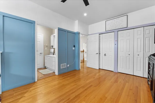 $409,999 | 9341 South 82nd Avenue, Hickory Hills, IL 60457