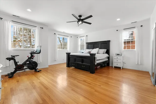 $409,999 | 9341 South 82nd Avenue, Hickory Hills, IL 60457