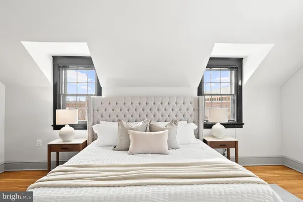 $525,000 | 9071 Power House Road, Unit 101, Lorton, VA 22079