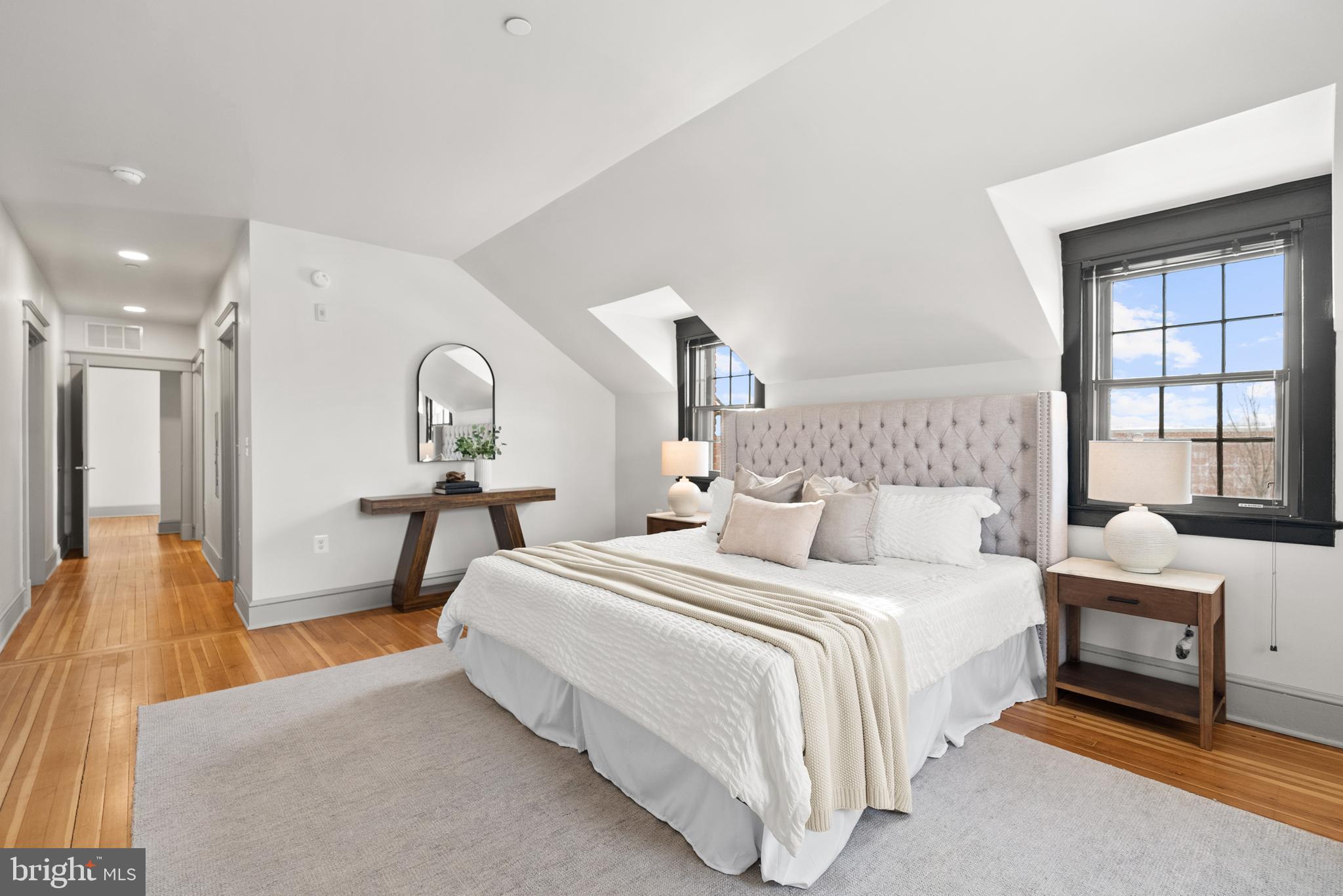 9071 Power House Road, Unit 101 Lorton, VA 22079 - Photo 25 of 47 Appreciate the privacy of this bedroom,