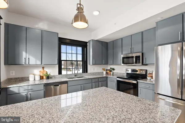 $525,000 | 9071 Power House Road, Unit 101, Lorton, VA 22079