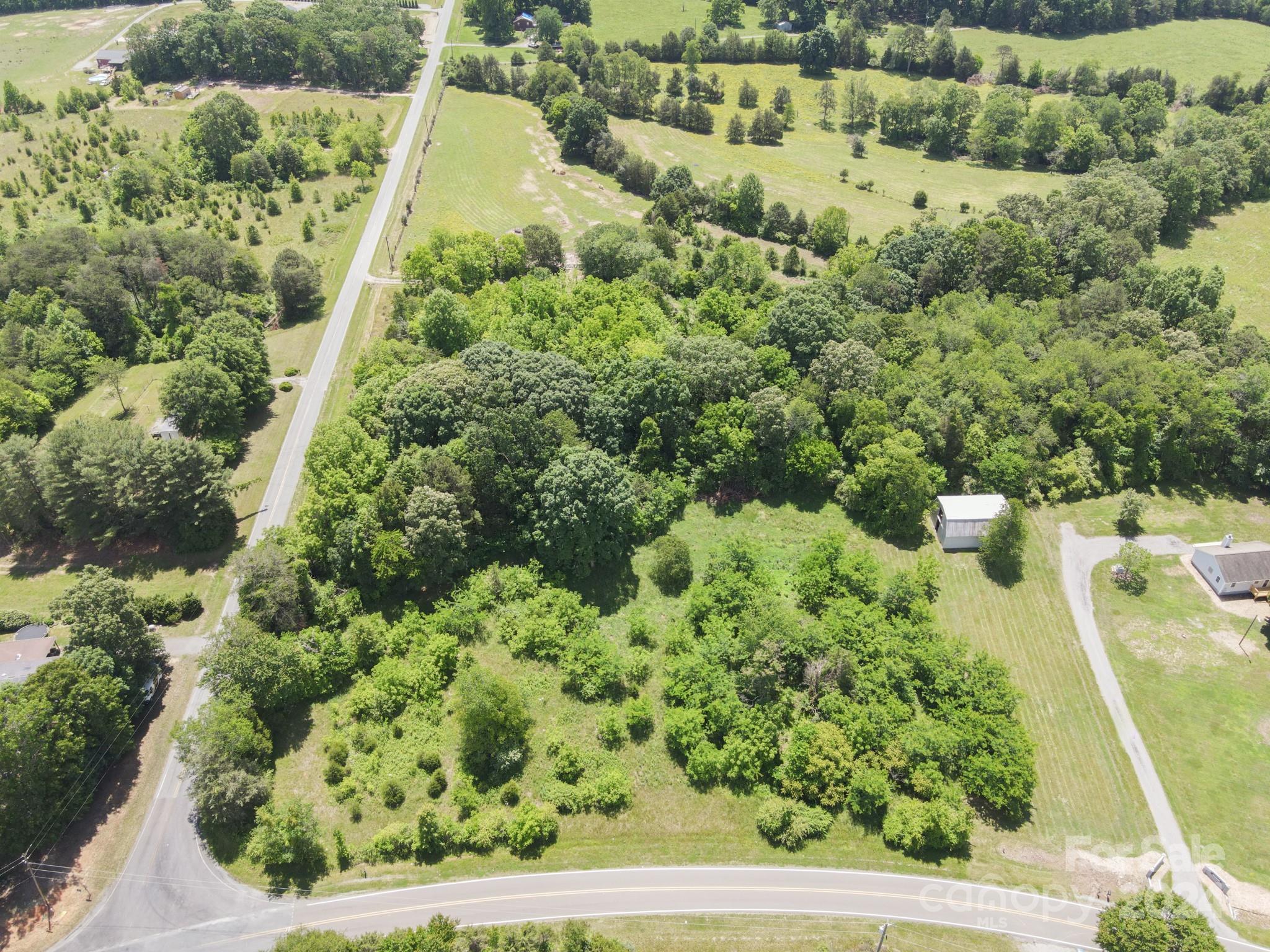 3523 Love Road, Unit 3 Newton, NC 28658 - Photo 5 of 5 Gallery Image 5