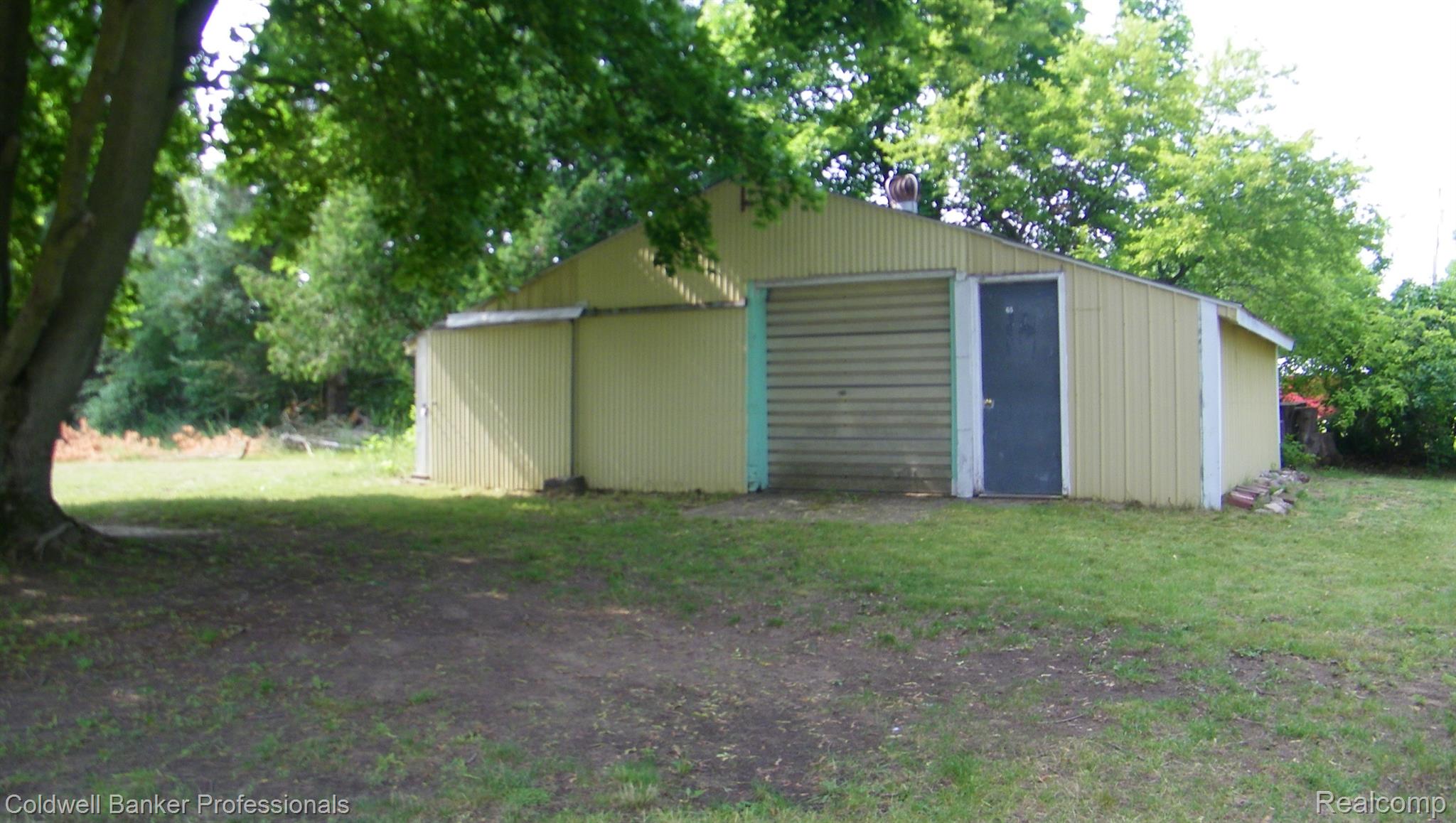 6555 Jefferson Road North Branch, MI 48461 - Photo 6 of 22 Gallery Image 6