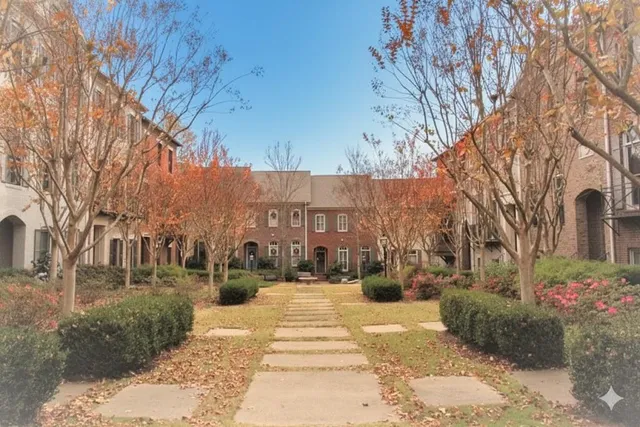 $520,000 | 145 West Ridge Way, Roswell, GA 30076