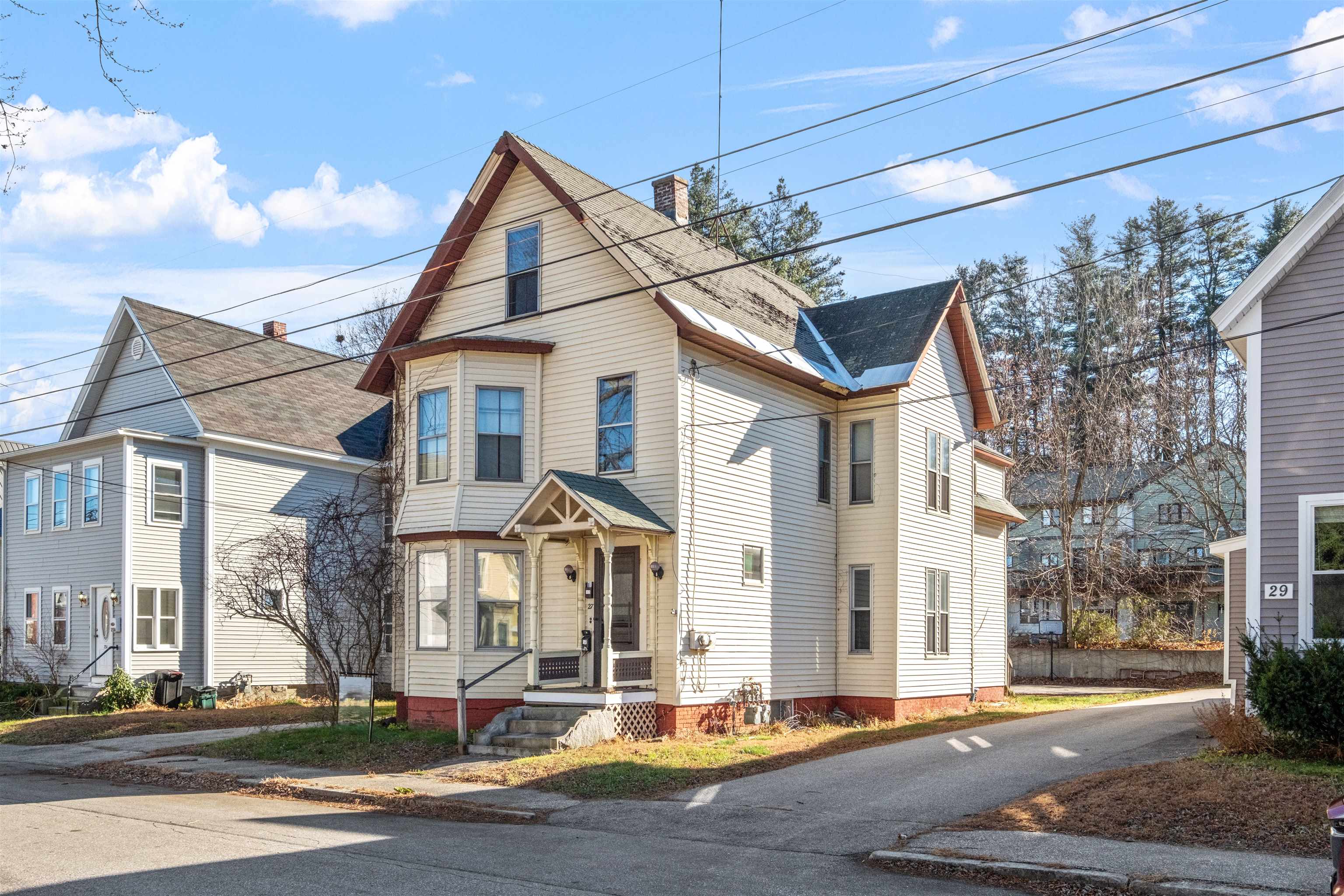 27 Albin Street Concord, NH 03301 - Photo 2 of 21 Gallery Image 2