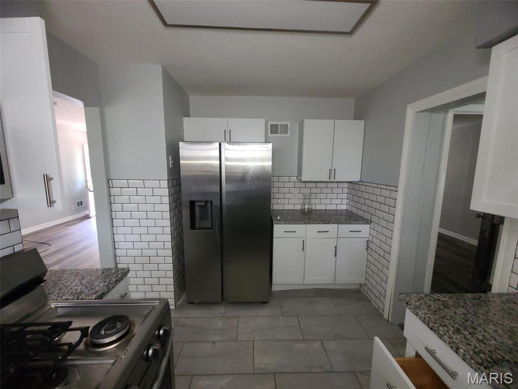 5157 Wallingford Drive St. Louis, MO 63121 - Photo 4 of 15