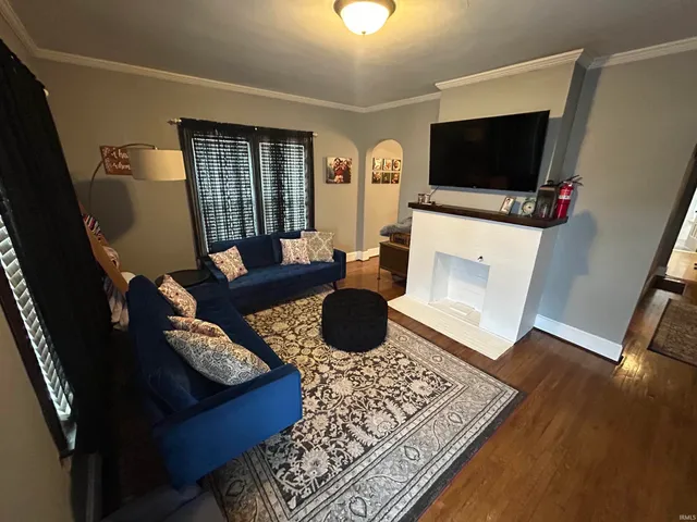 $130,000 | 1172 East Locust Street, Vincennes, IN 47591