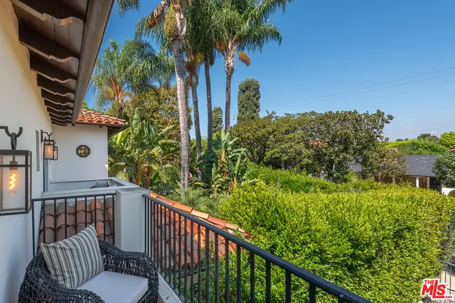 $11,288,000 | 9928 Toluca Lake Avenue, Toluca Lake, CA 91602