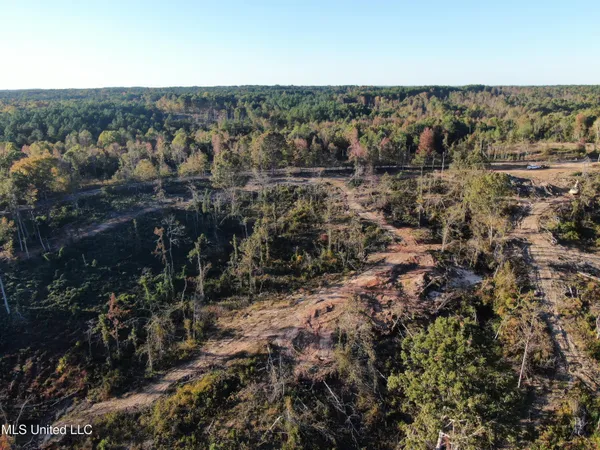 $60,000 | 5 Marianna Road, Holly Springs, MS 38635