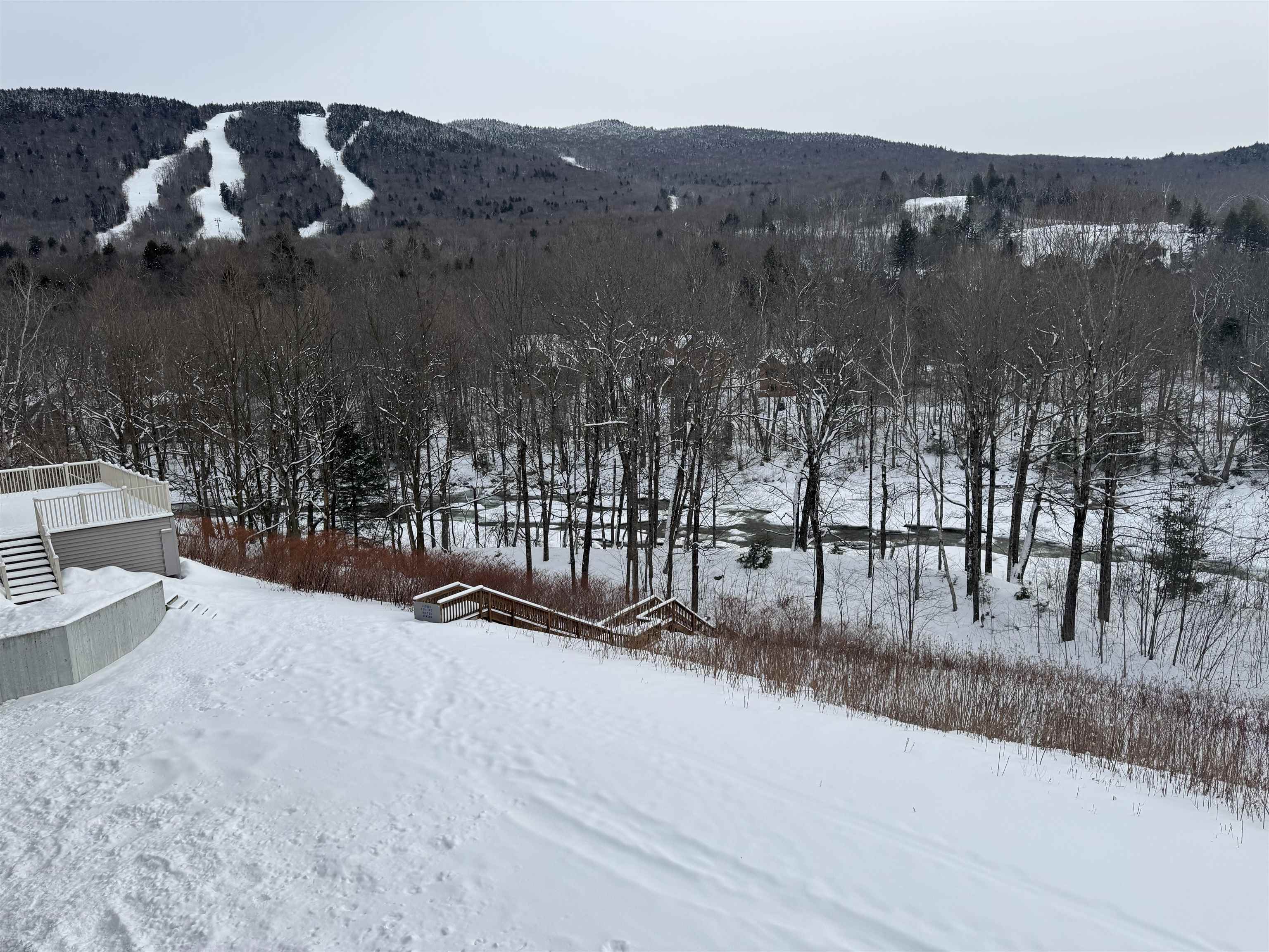 36 Lodge Road, Unit C210 Lincoln, NH 03251 - Photo 4 of 30