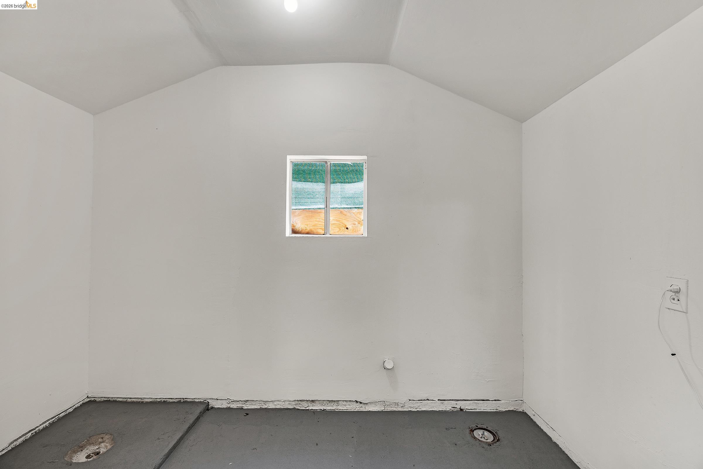935 Key Rte Boulevard Albany, CA 94706 - Photo 18 of 33 Gallery Image 18