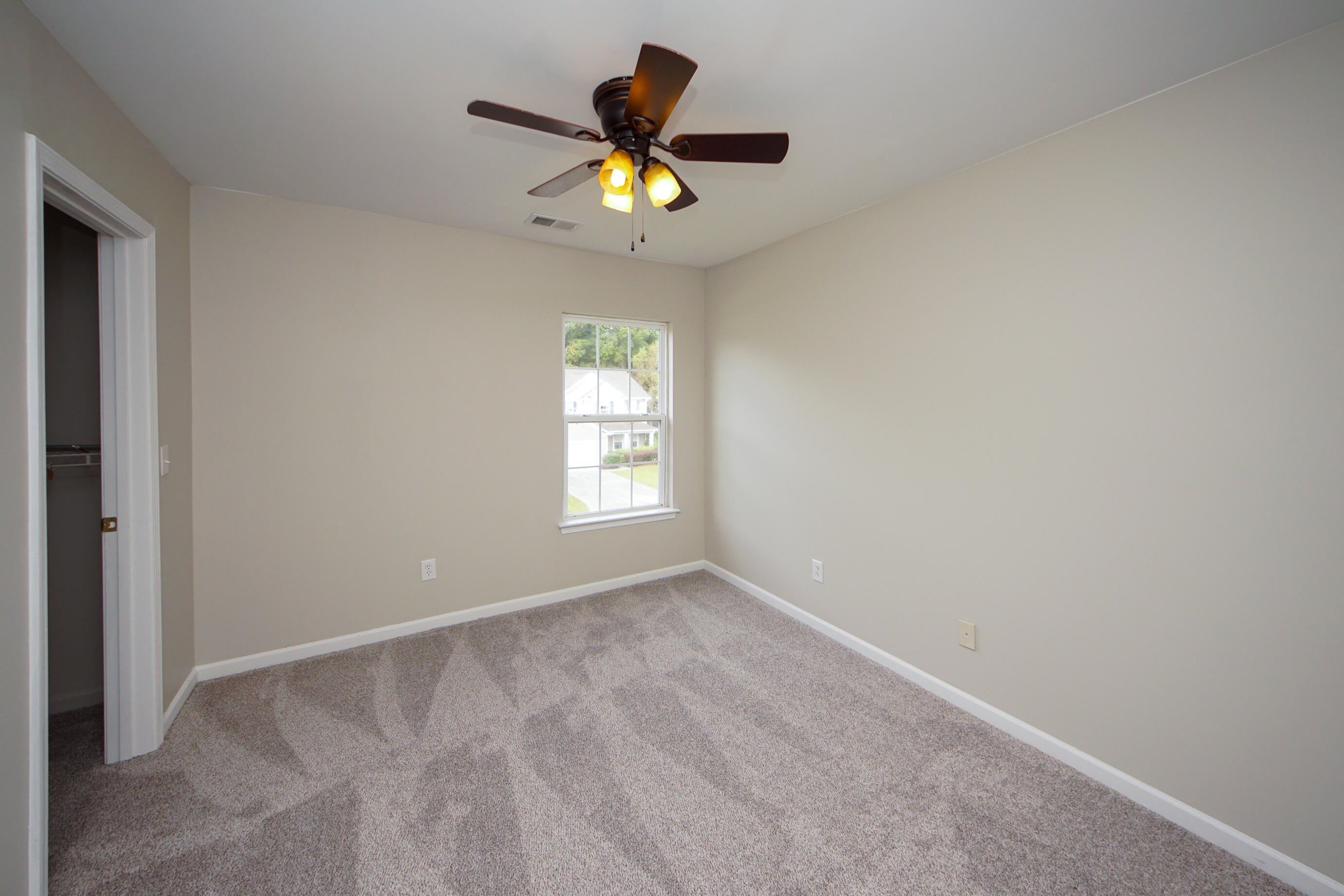 205 Commencement Boulevard Ladson, SC 29456 - Photo 24 of 46 102521 030