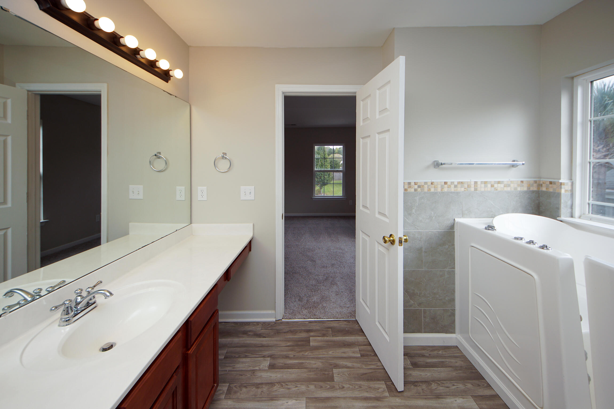 205 Commencement Boulevard Ladson, SC 29456 - Photo 40 of 46 102521 046