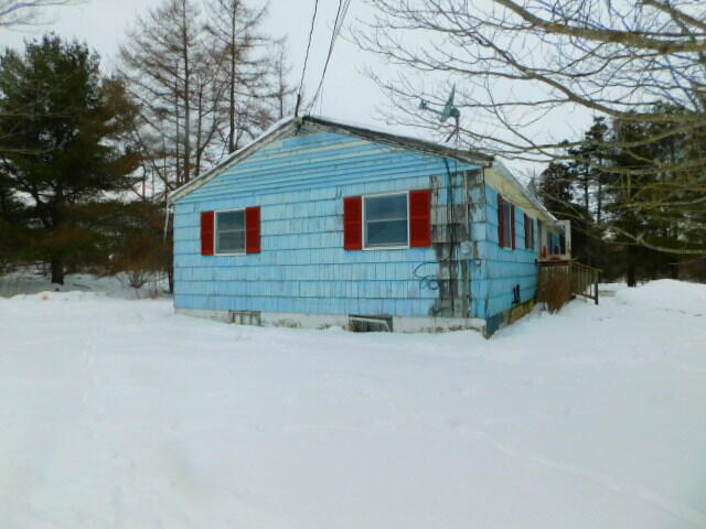 56 Cooper Street Machias, ME 04654 - Photo 4 of 20 DSCN5933