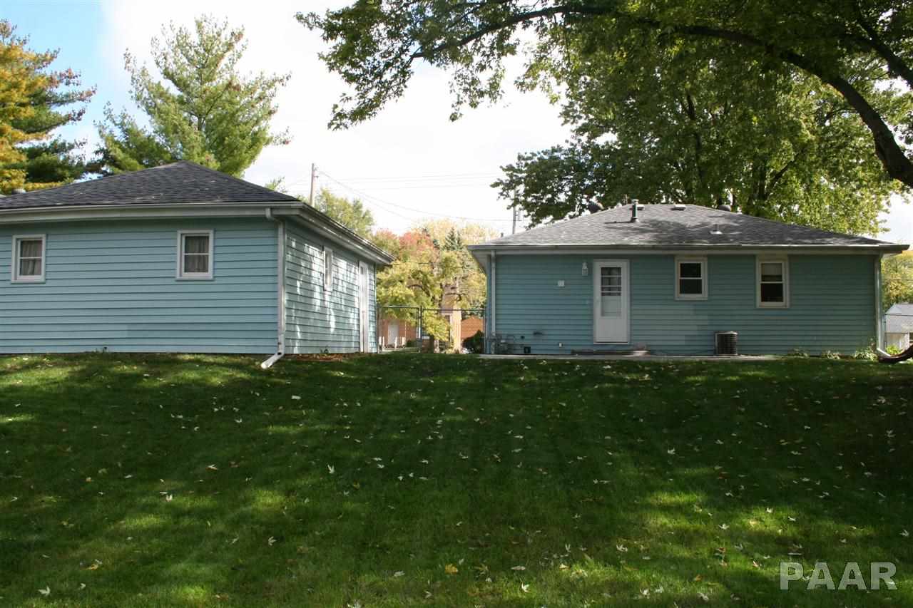 721 South Maxwell Road Peoria, IL 61607 - Photo 4 of 22