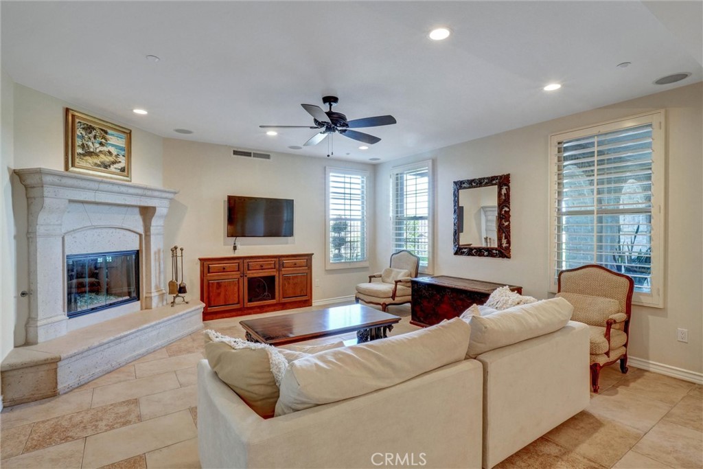 7 Tuscany Ladera Ranch, CA 92694 - Photo 17 of 64