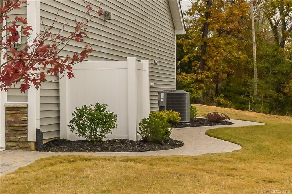 1186 Jack Pine Road Clover, SC 29710 - Photo 29 of 35 Gallery Image 29