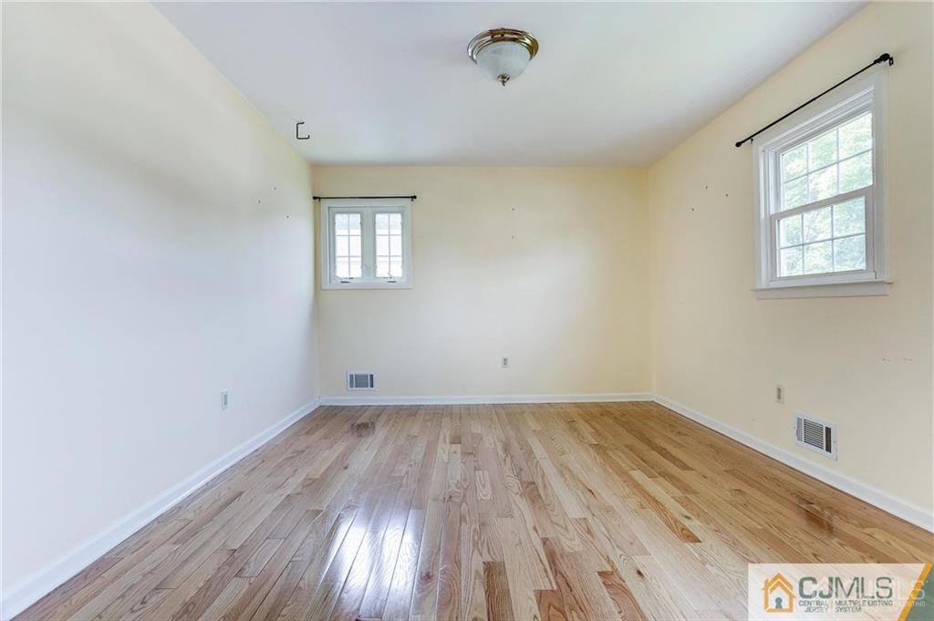 28 Arvin Road Old Bridge, NJ 08857 - Photo 25 of 34 Gallery Image 25