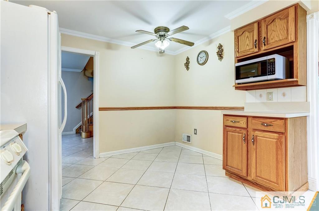 28 Arvin Road Old Bridge, NJ 08857 - Photo 10 of 34 Gallery Image 10