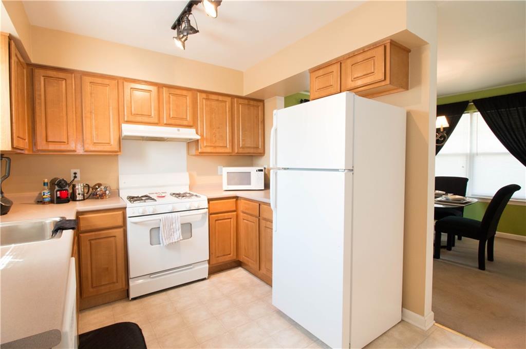 116 Pleasant Ridge Road McKees Rocks, PA 15136 - Photo 6 of 15