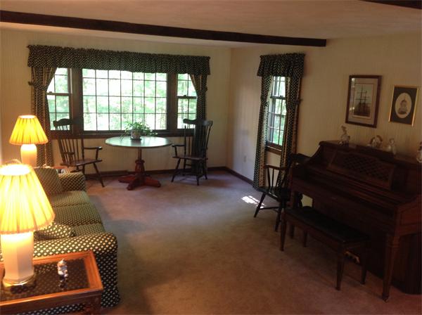 11 Chippewa Road Westford, MA 01886 - Photo 9 of 28