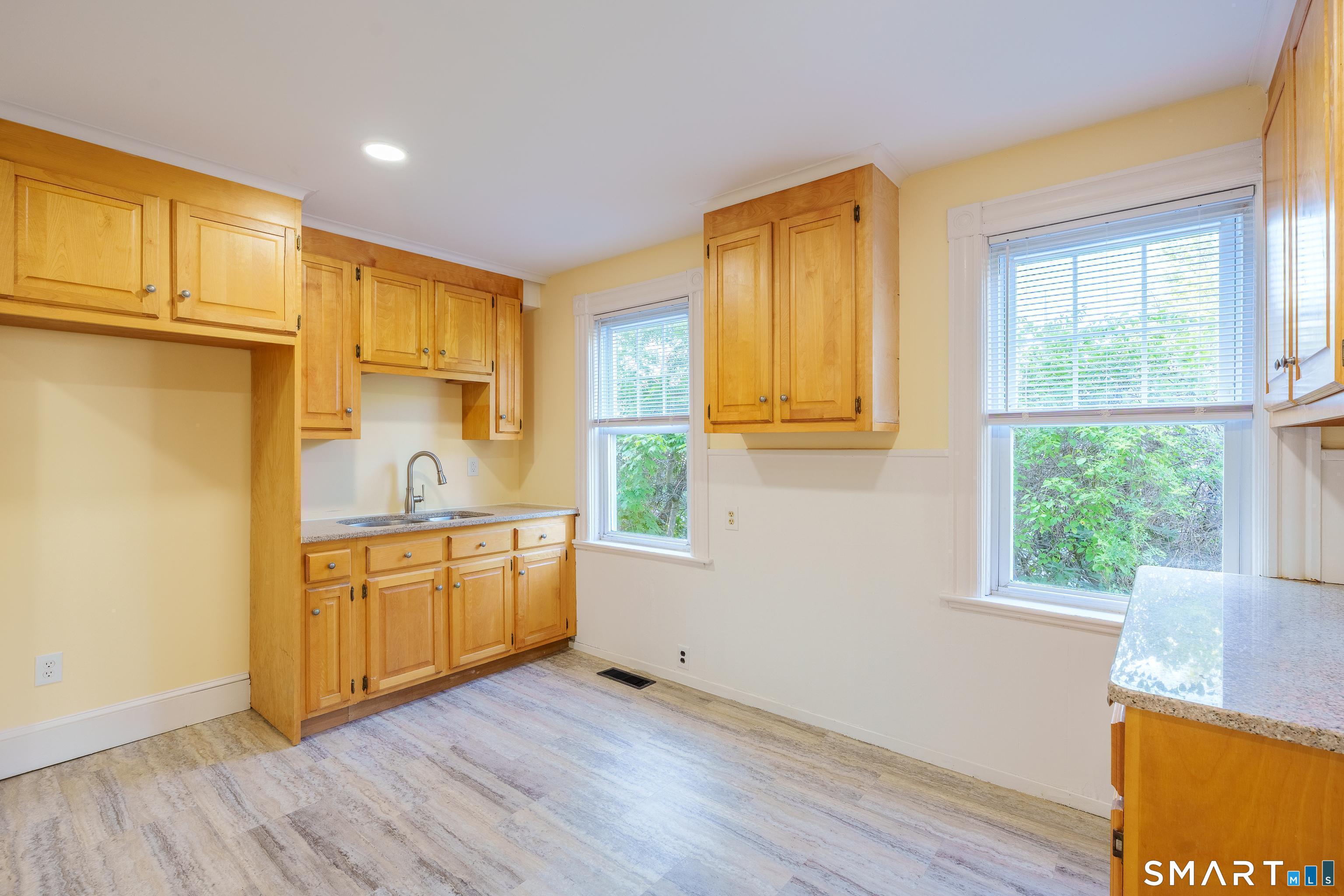 49 High Street Killingly, CT 06239 - Photo 26 of 40